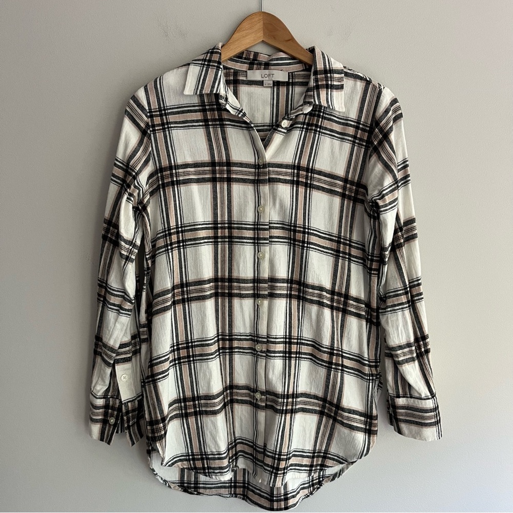 LOFT Cream Brown Long Sleeve Button Down Shirt Small